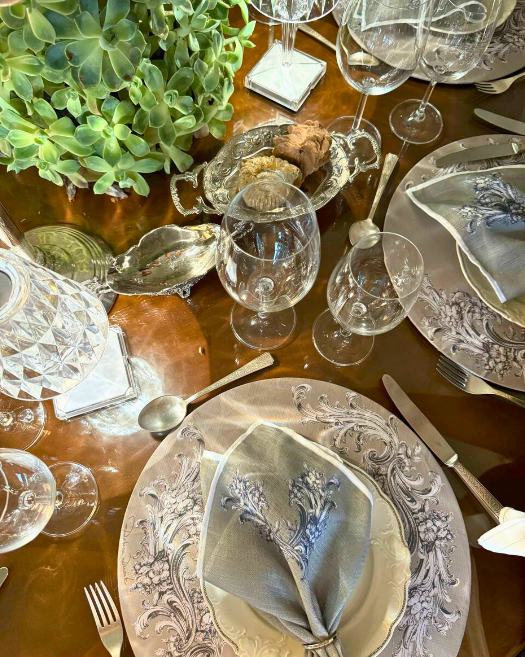 Sousplat Arabesco Luíz XV