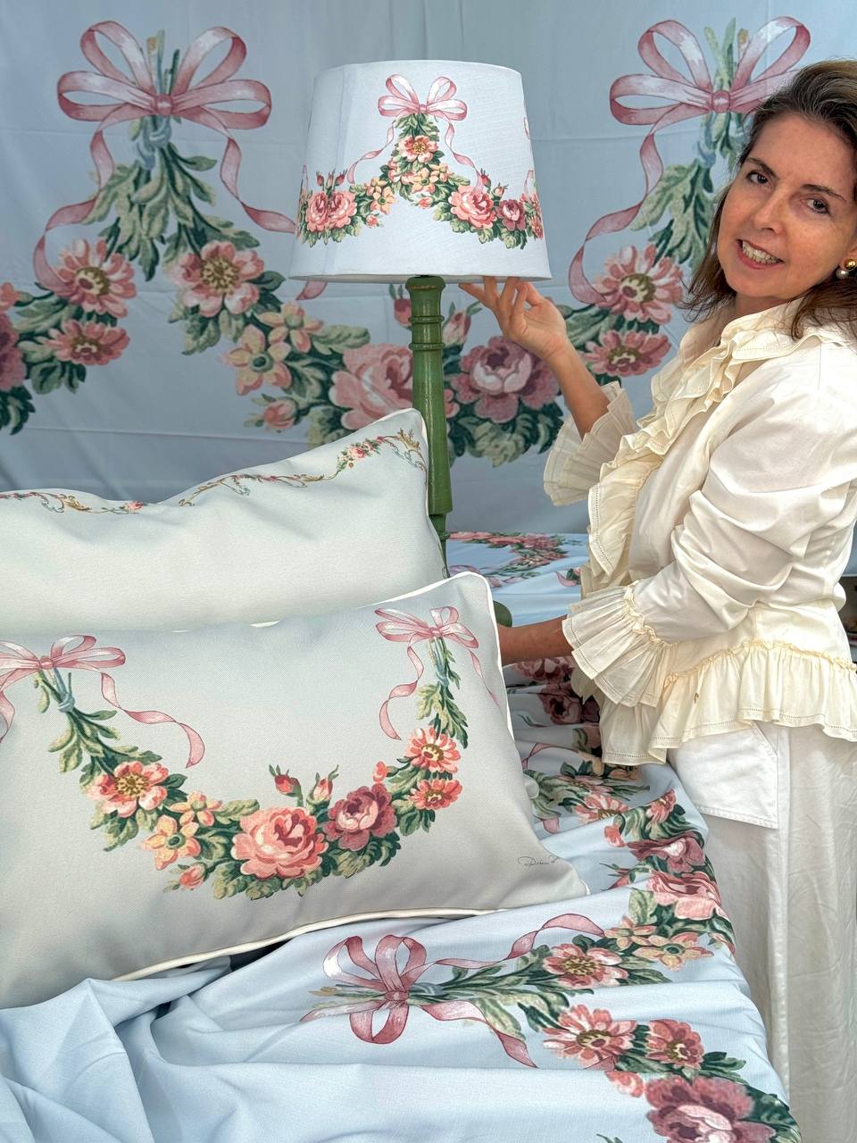 Cúpula de abajur - Floral Victoriano (tamanho M) - Rebeca Duarte Home