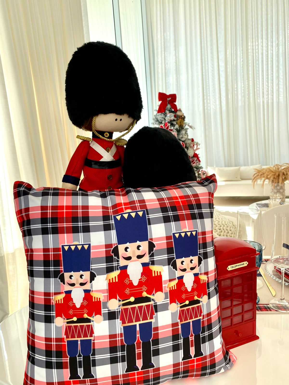 Capa de Almofada Quadrada Soldadinho Xadrez Natal