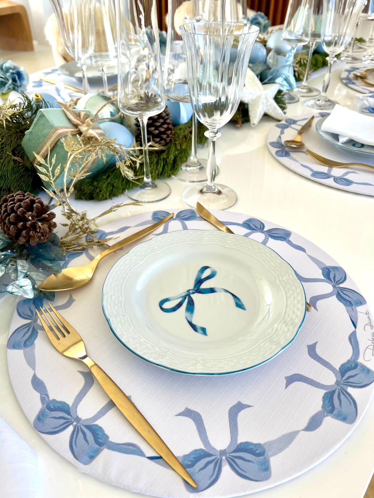 Trilho de Mesa Laço Azul Natal