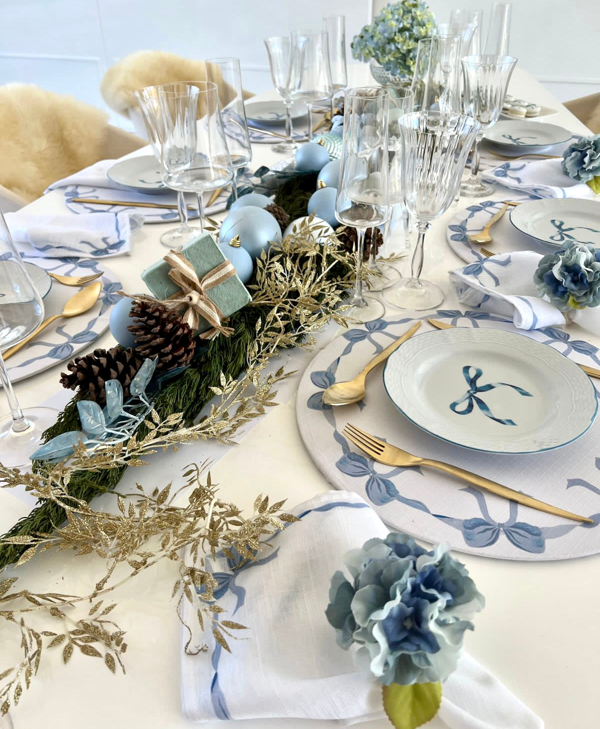 Trilho de Mesa Laço Azul Natal