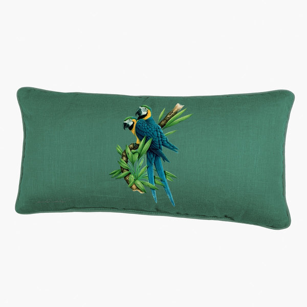 Capa de Almofada Baguete Arara Azul e Flores - Rebeca Duarte Home